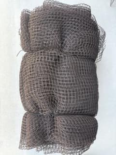 防球ネット（ブラウン）15.6m×9.5m網目2.5cmのサムネイル