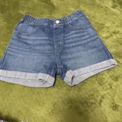 ユニクロ120cm デニム ハーフパンツのサムネイル