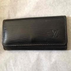 LOUIS VUITTON（ルイ ヴィトン）のキーケースのサムネイル