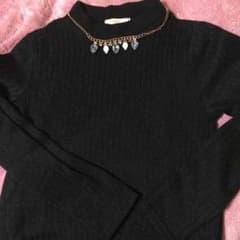 カットソー アクセ付きのサムネイル