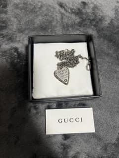 GUCCI ハート型ペンダント ネックレスのサムネイル