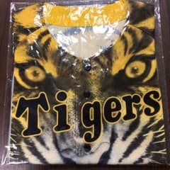 阪神タイガース　応援Tシャツ　ジョーシンのサムネイル