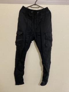 H&M DEVIDED カーゴパンツのサムネイル