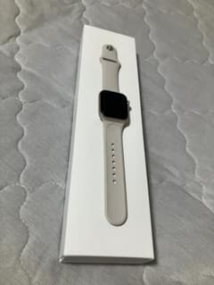 Apple Watch SE(第2世代) 本体 元箱付きのサムネイル