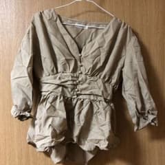 ブラウス トップスのサムネイル