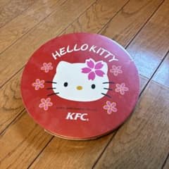 ハローキティー ミニテーブル - メルカリ