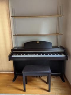 【中古電子ピアノ＋上部簡易棚付】ヤマハクラビノーバ　CLP-930のサムネイル