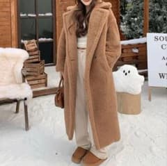 ELFRANK(エルフランク)オーバーサイズフェイクファーボアコート 美品 