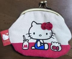 す*な様 ハローキティ　レトロ　コインケース　がま口のサムネイル