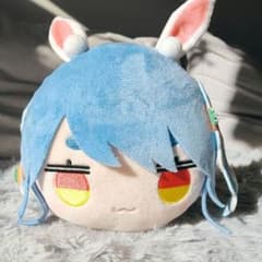 ウサギ耳の青い髪のぬいぐるみ 兎田ぺこら 寝そべり人形︎☆ - メルカリ