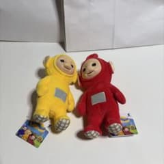 テレタビーズ ポージングぬいぐるみ ラーラ　ポー