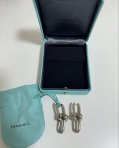Tiffany & Co. ハードウェア エクストララージ　ピアスのサムネイル