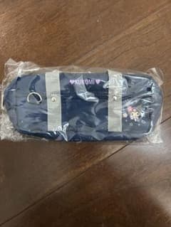 サンリオ　クロミ　スクールバッグ風　ポーチ　平成ギャルのサムネイル