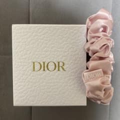 Dior シュシュ　（※ノベルティではありません）♡10/28まで限定価格♡ Dior シュシュ （※ノベルティではありません）♡10/28まで限定価格♡