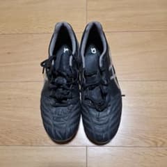 asics サッカースパイク ブラックのサムネイル