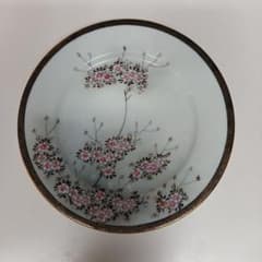 y*y様 九谷チャイナ 桜柄 金縁皿 2枚セットのサムネイル
