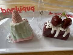スイーツ スクイーズ いちごカヌレ スクイーズ さくらんぼケーキのサムネイル