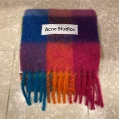 Acne Studiosの定番マフラーです。のサムネイル