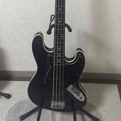 ☆一週間限定値下げ4万5千円☆Fender japan AJB Blackのサムネイル