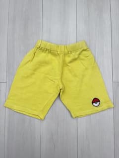ポケモン　モンスターボール ハーフパンツ 110サイズ　ピカチュウのサムネイル