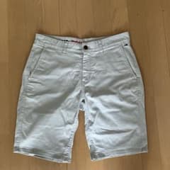 Tommy Jeans ショートパンツ 30サイズ ライトベージュのサムネイル