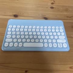 ワイヤレスキーボード 薄型 軽量 本体のサムネイル