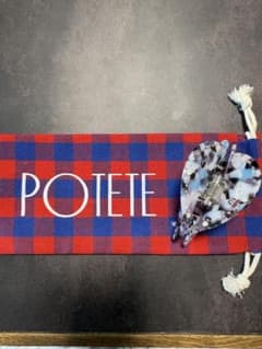 POTETE ヘアクリップ マーブル柄 巾着付きのサムネイル