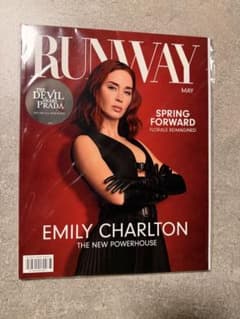 未開封 RUNWAY 2026 5月 プラダを着た悪魔2 特集号　おまけ付　雑誌 未開封 ランウェイ 2026 5月 プラダを着た悪魔2 特集号 | Mercari