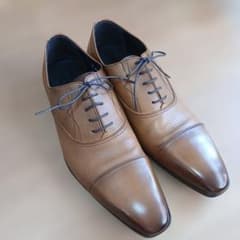 【美品】THE SUIT COMPANY ストレートチップ ブラウンのサムネイル