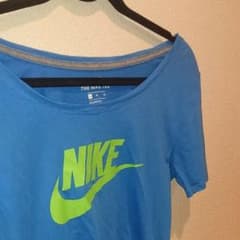 NIKE Tシャツのサムネイル