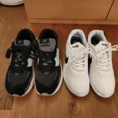 New Balance57/40 ナイキoketo 2足セット　27.5のサムネイル