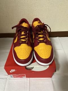 Nike Dunk Low "Championship Gold"のサムネイル