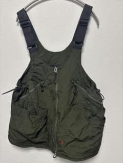 Mader Wear オリーブ色 ジッパー付きベストのサムネイル