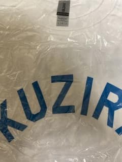 KUZIRA Tシャツのサムネイル