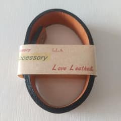 L.L.A. レザーブレスレット 沖縄