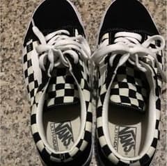 VANSのサムネイル