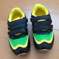 3連マジックテープ スニーカーのサムネイル