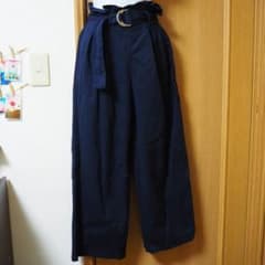 【美品】ワイドパンツ GU ネイビーのサムネイル