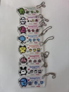 Tamagotchi アクリルキーホルダー 8個セットのサムネイル