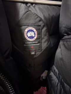 CANADA GOOSE ダウンジャケット Mのサムネイル