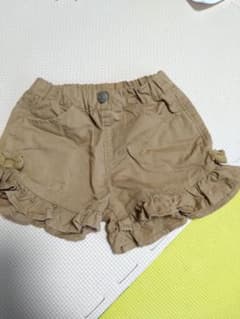 女の子　ショートパンツ90のサムネイル