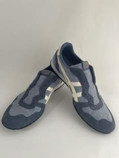 Onitsuka Tiger SERRANO SLIP-ON (D7F0N)のサムネイル