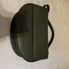 ZARA ショルダーバッグ カーキのサムネイル
