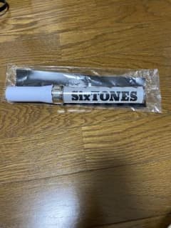 【正規品】SixTONES チェンエラ ペンライト 電池込み 正規品】SixTONES チェンエラ ペンライト 電池込み - メルカリ