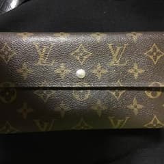 （値下げ！）ルイヴィトン長財布のサムネイル