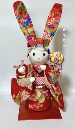 ㉗【うさぎの創作人形】　耳長ウサギ　ちりめん細工　縮緬細工　和雑貨　うさぎの置物 うさぎの創作人形】ちりめん細工 うさぎの置物 （耳の上までで約40
