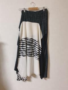 ロングスカート　アシンメトリー　アンティカのサムネイル