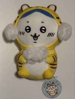 ちいかわ 虎さんぬいぐるみS(ハチワレ)のサムネイル
