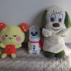 いないいないばあ　ワンワン　ギガジャンボえへへぬいぐるみ　うーたん　3体