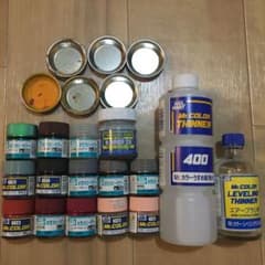サーフェーサー 塗料 ガンプラ プラモデル 塗装 カラーリングのサムネイル